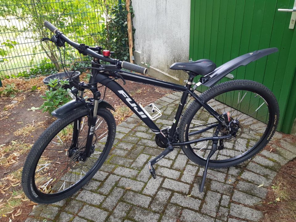 29 Zoll FUJI Herrenfahrrad ~ Alu Herren Mountainbike Fahrrad in Osnabrück
