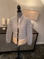 PEUTEREY Daunenjacke beige grau Size (46) 38 !NEU! NP 379€ Mecklenburg-Vorpommern - Stralsund Vorschau