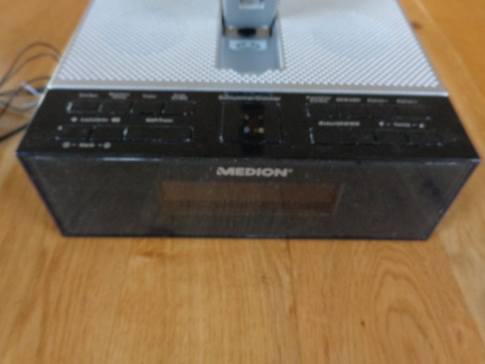 Uhrenradio MEDION MD84347 mit Projektionsuhr in Baden-Württemberg -  Weissach im Tal | Radio & Receiver gebraucht kaufen | eBay Kleinanzeigen  ist jetzt Kleinanzeigen