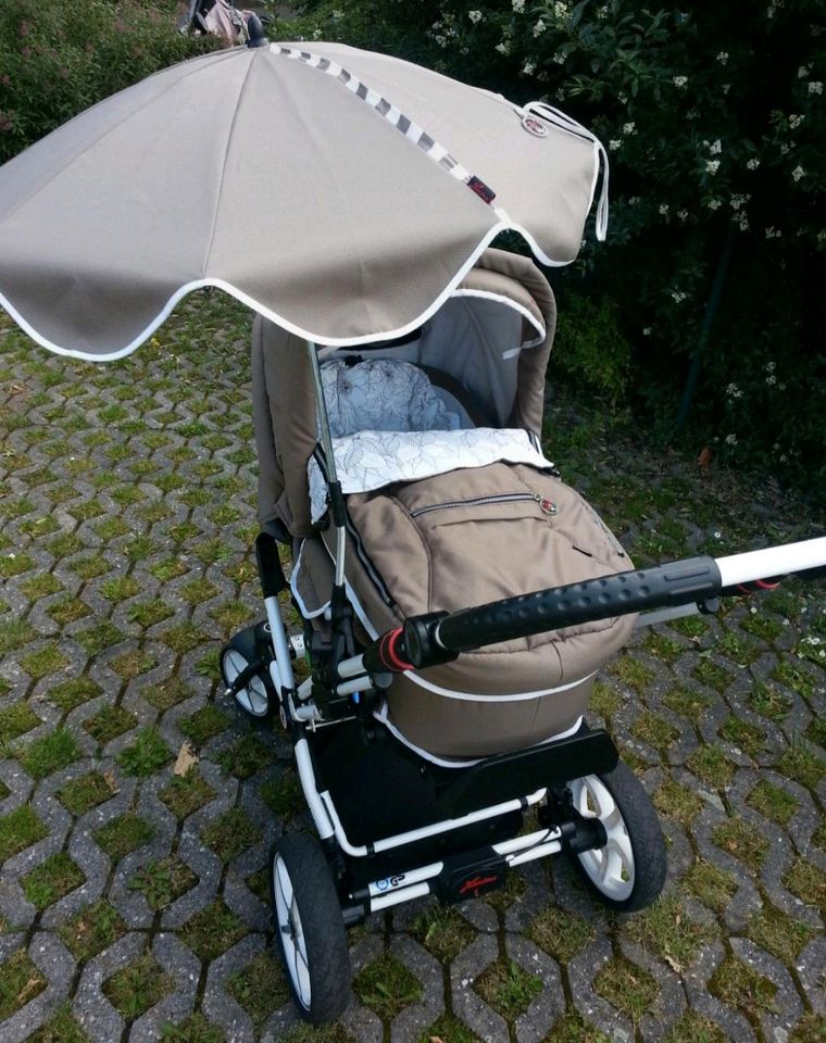 Kinderwagen Hartan in Wegberg