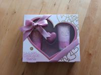 Neues Geschenkset Duschgel Körperlotion und Lippenbalsam ungeöffn Baden-Württemberg - Tauberbischofsheim Vorschau