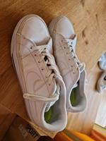 Nike Schuhe Gr. 37.5 Hessen - Hauneck Vorschau