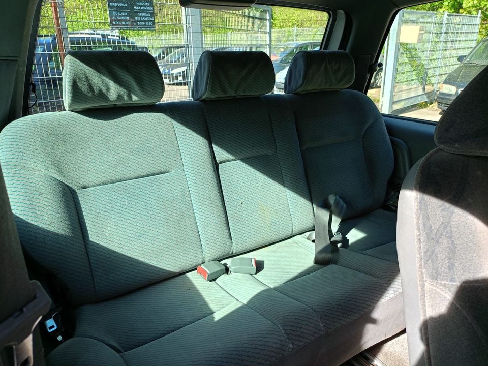 Peugeot 806 Premium klima 8 sitze in Kleinblittersdorf