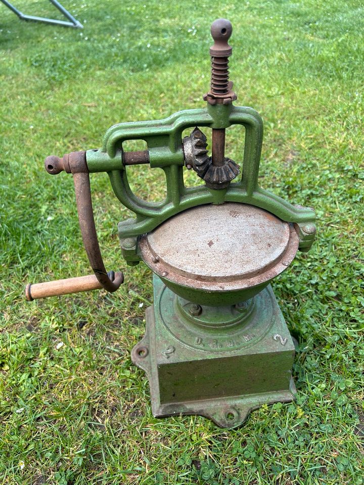 Kaffeemühle Mühle leinbrocks Goldenberg antike Rarität alt in Heidenau