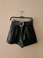 Neu! Morgan Shinga Shorts Kunstleder Gürtel mit Nieten Nordrhein-Westfalen - Uedem Vorschau