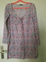 lange Bluse/Tunika von Sisley, weiss/Paisleymuster Gr. S Hessen - Darmstadt Vorschau