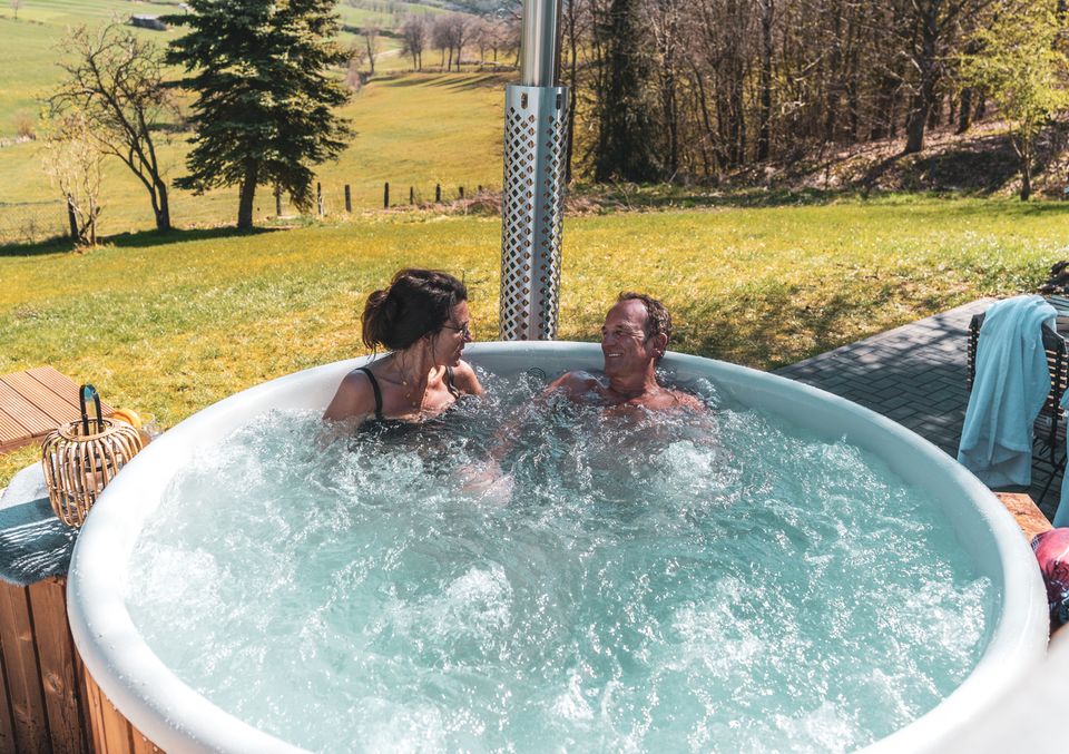 Hot Tub - Ducktub Extern / Badefass / Badetonne / Whirlpool in Werdohl