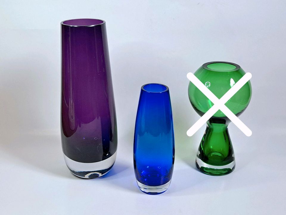 2er Set 60er/70er Jahre Vintage Glas-Vasen violett & blau in Berlin