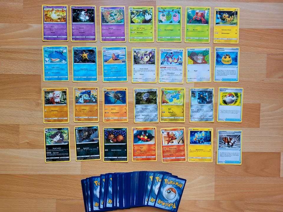 100 Pokemon Karten deutsch boosterfrisch / V ex Booster Holo Tin in Berlin