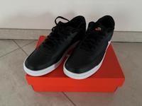Herren Sneaker Nike Court Vintage Sportschuhe Gr. 41 schwarz NEU Nordrhein-Westfalen - Neukirchen-Vluyn Vorschau