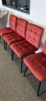 Esszimmerstühle aus Samt, Farbe Rot !!! NEU !!! 38€ pro Stuhl Hessen - Flörsheim am Main Vorschau