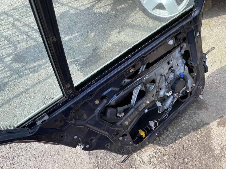 Bmw e32 Tür hinten links in Loxstedt