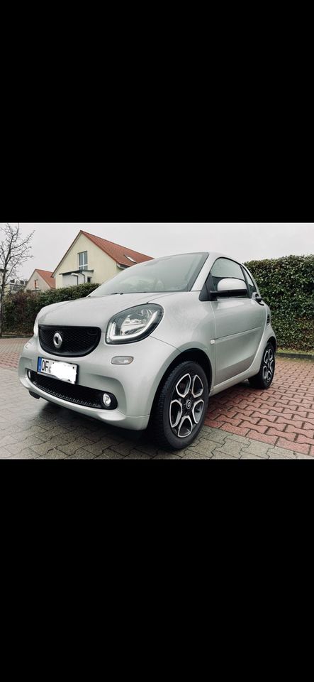 Smart Fortwo 453 / 90 PS in Offenbach