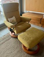 Stressless Relax-Sessel mit Stoffbezug in Maisgelb Nordrhein-Westfalen - Mönchengladbach Vorschau