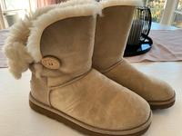 ❤️ Original UGG Stiefel beige Gr. 37 ❤️ Hessen - Dautphetal Vorschau
