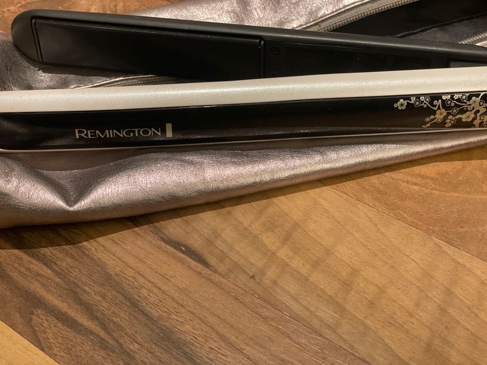 Remington Glätteisen S9500 in Nordrhein-Westfalen - Schwerte | eBay  Kleinanzeigen ist jetzt Kleinanzeigen