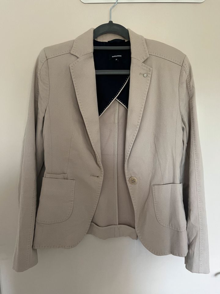 Blazer Beige, More & More, Gr. 36 in Erding