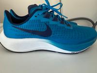Nike Sneaker Turnschuhe blau Gr. 46 Bayern - Wertingen Vorschau