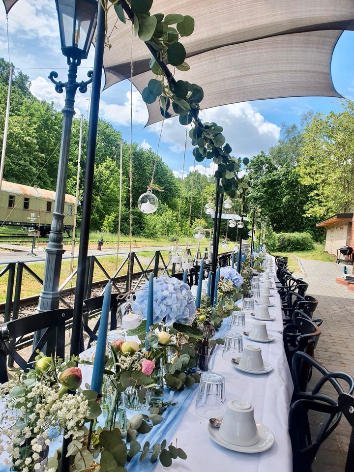 Blumendekoration und Floristik für eure *Boho/Wiesen Hochzeit* in Berlin