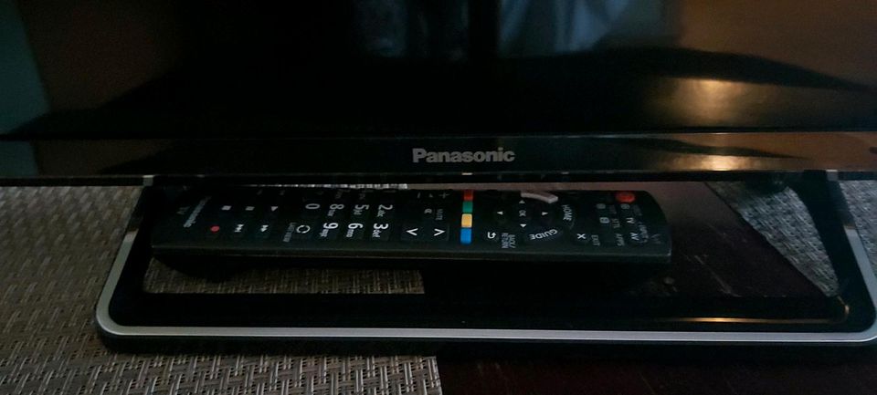 Panasonic  LED Fernseher 32 Zoll in Parchim