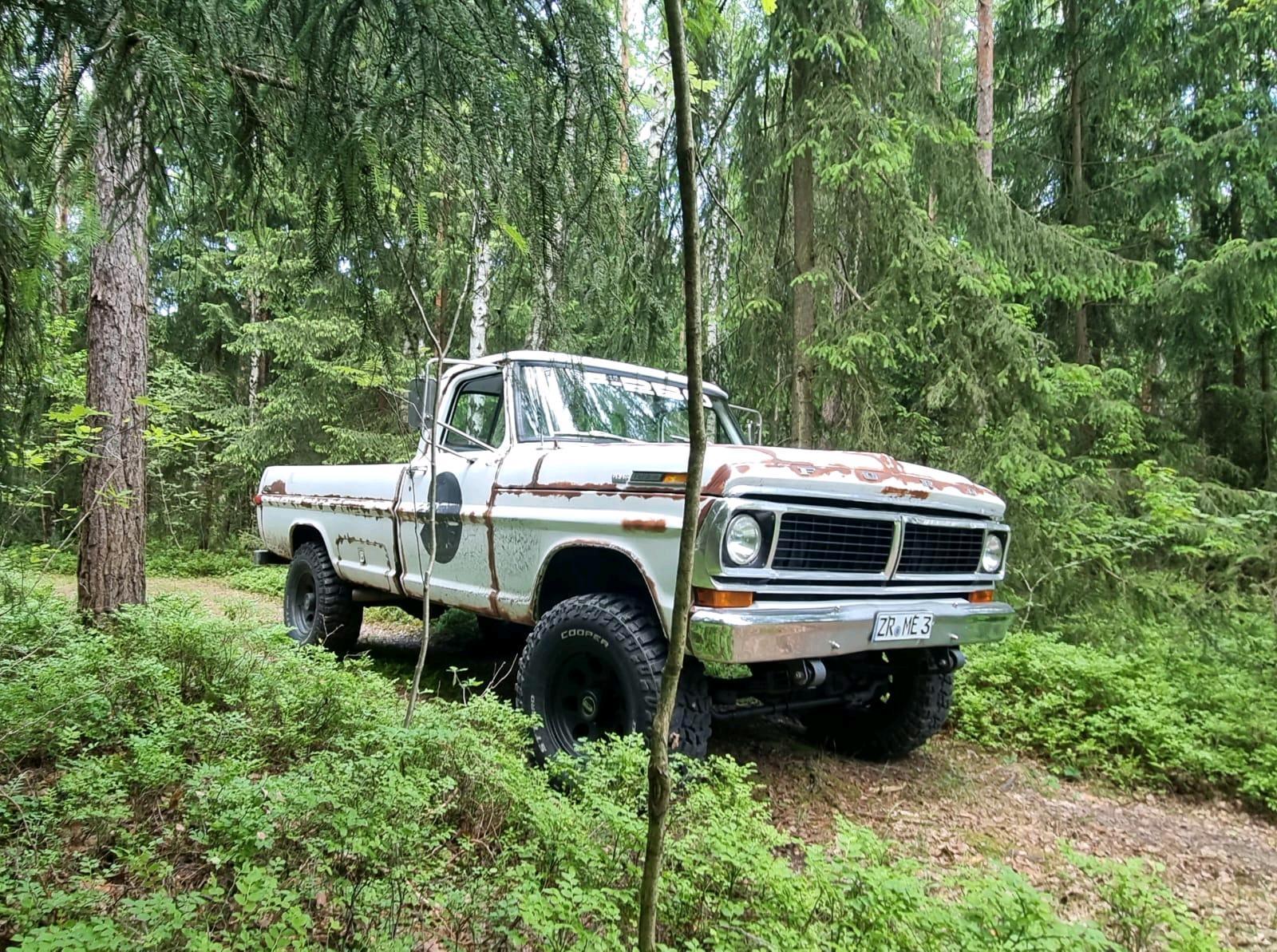 Abbildung des Autos Ford f250 Highboy Allrad
