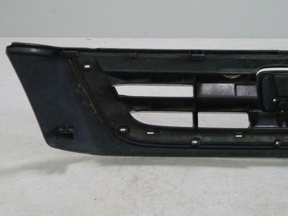 Honda CR-V CR V Front Grill Kühlergrill 751010000 vorne 1999-2001 in Bochum