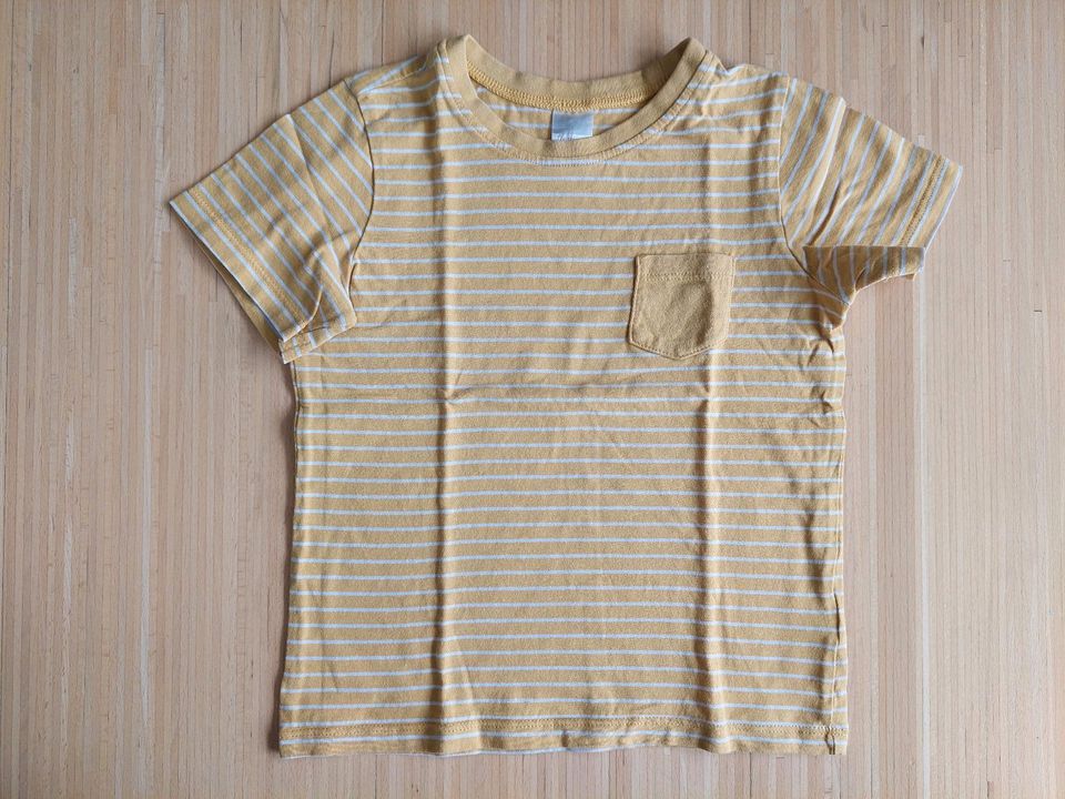 T-Shirt gelb/weiß gestreift mit Brusttasche von H&M in Gr. 98 in Kernen im Remstal
