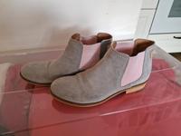 Buffalo Stiefel Stiefeletten Grau Rosa 40 Nordrhein-Westfalen - Neuss Vorschau