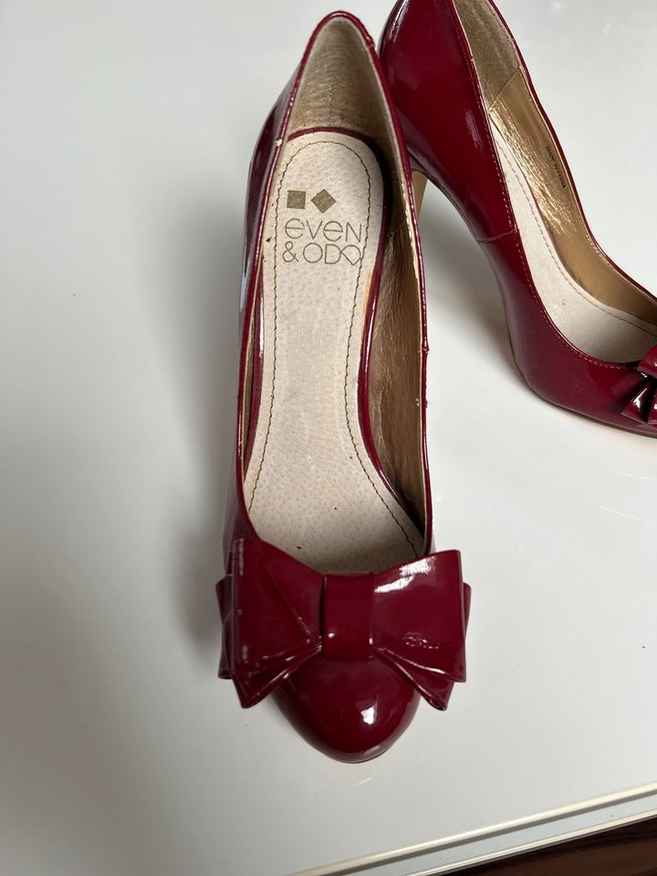 Ungetragene Damen Schuhe Pumps Rot Größe 37 in Rüssingen