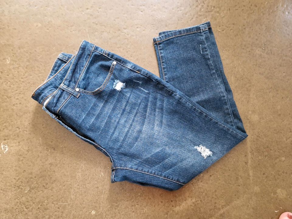 Alba Moda knöchellange Jeans neuwertig Gr.42 in Dillingen (Saar)
