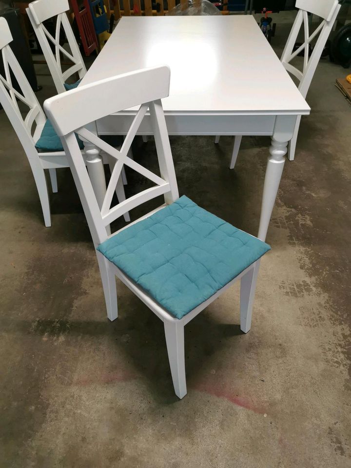 Ikea Tisch INGATORP inkl. 4x Stuhl INGOLF in Rösrath