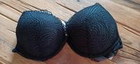 Esprit Spitzen BH 80 B mit Slip NEU mit Etikett Hessen - Wetzlar Vorschau
