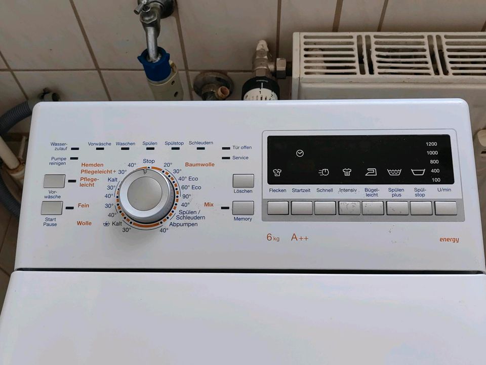 Moderne toplader Waschmaschine zum günstigen Preis in Friedland