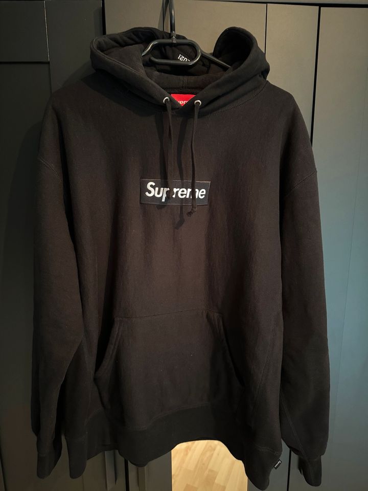 Supreme Box Logo Hoodie Bogo Pullover in Bad Schwartau