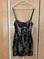Stylisches Schwarzes Samtkleid mit Pailletten Berlin - Mitte Vorschau