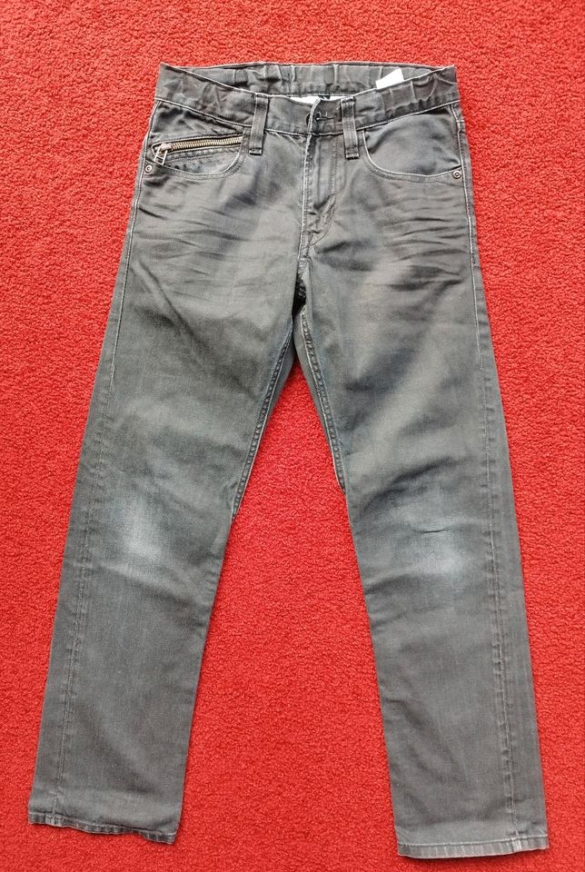 Gr. 140 H&M dunkelgraue Jeans Slim in Wismar