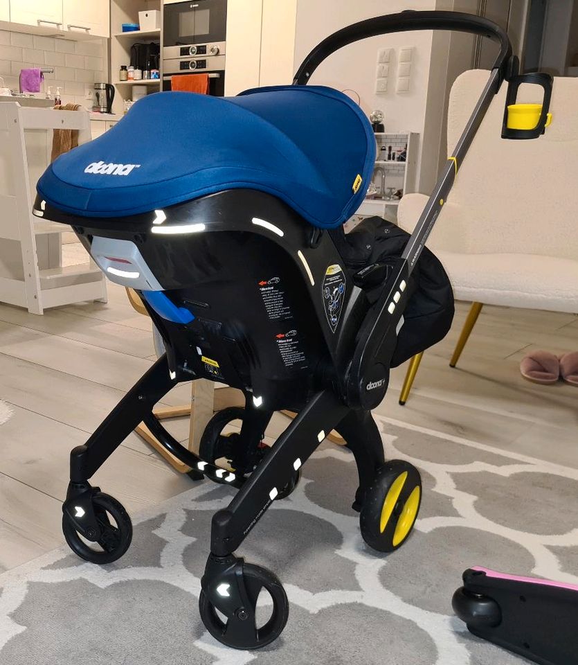 Doona + Babyschale mit Isofix Basisstation in Oldenburg