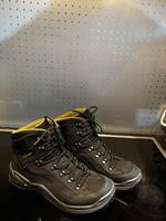Lowa Renegade Schuhe Gr. 46 2 mal getragen Schwerin - Weststadt Vorschau