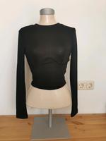 Kurzes figurbetontes Langarmshirt / Pulli / Schwarz / XS Bayern - Kulmbach Vorschau