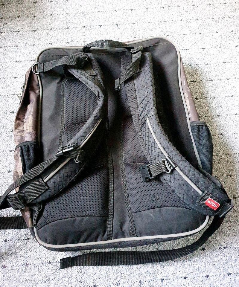 4YOU  Rucksack Top Zustand wie neu stück 17€ in Berlin