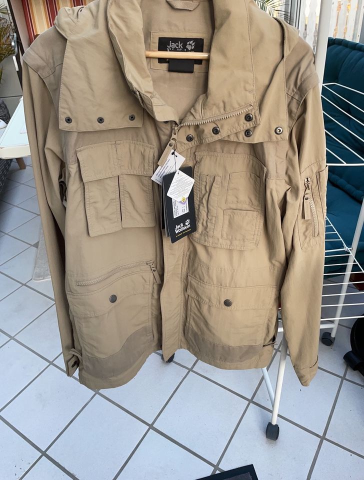 Jack Wolfskin Parka , Weste Gr . XL  Neu in Burglengenfeld