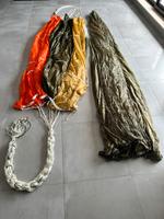 2 Militaria Fallschirme (USA & England) Nordrhein-Westfalen - Herne Vorschau
