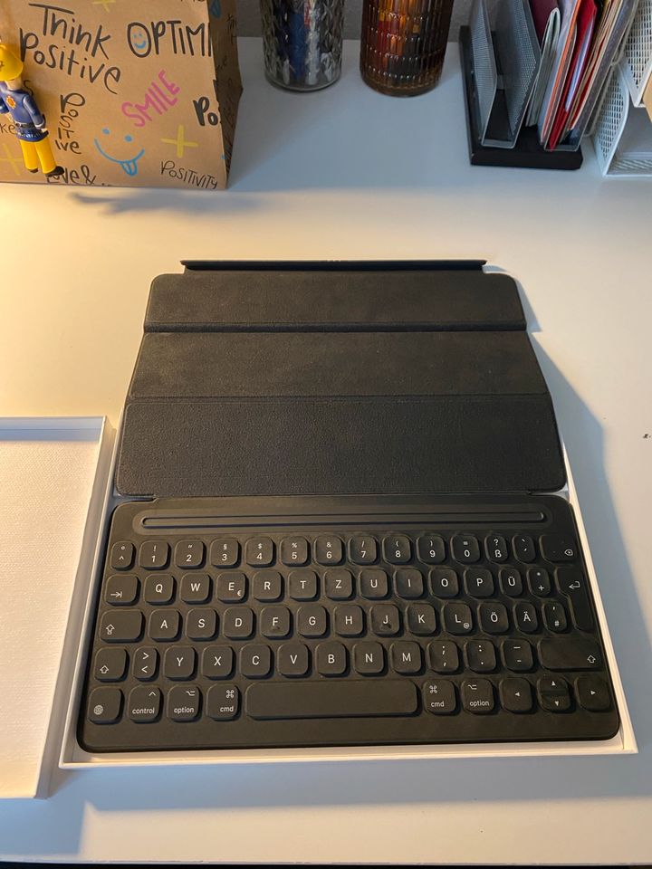 Apple Smart Keyboard in Aschaffenburg