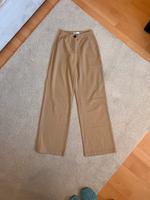 Bershka Damen Stoffhose crème beige Gr. XS NEUWERTIG Hessen - Alsfeld Vorschau