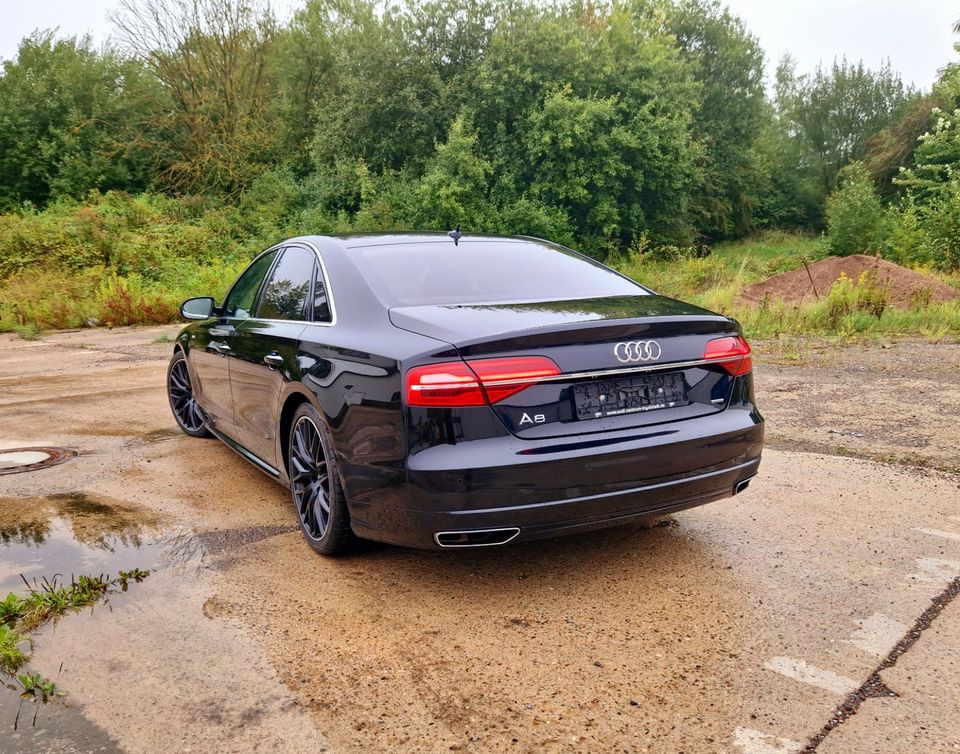 Audi A8 4.2TDI Quattro in Bad Münder am Deister