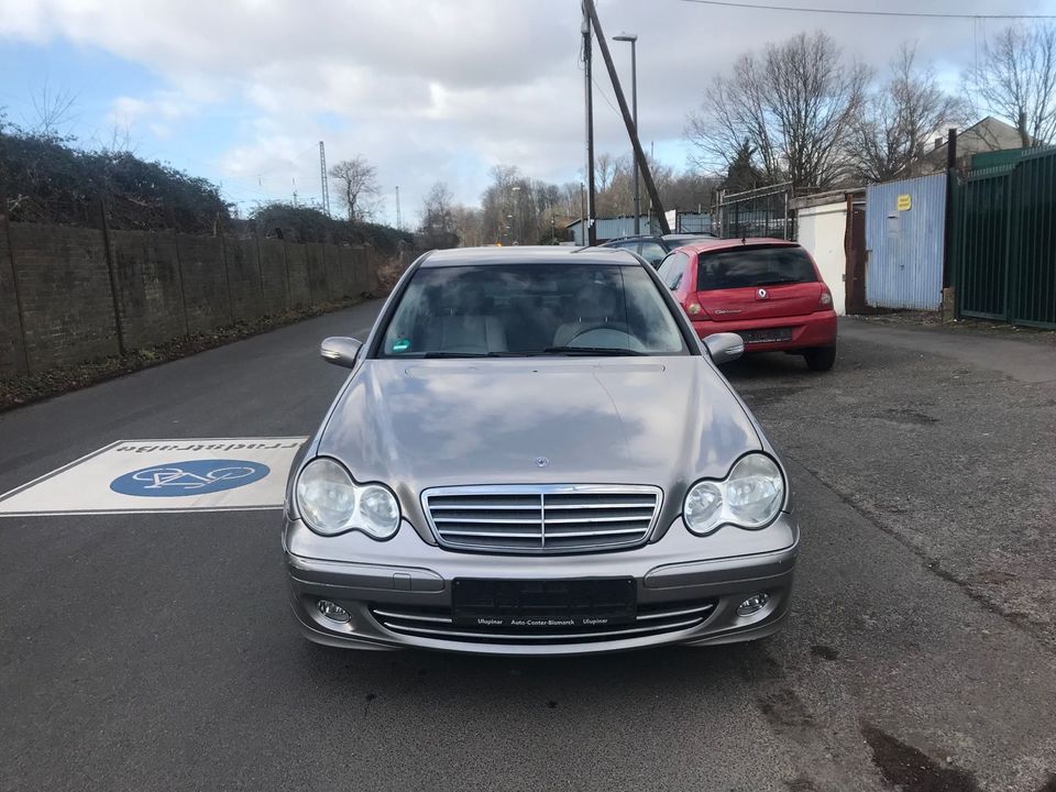 Mercedes-Benz C 180 C -Klasse Lim. C 180 Kompressor in Köln