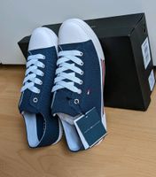 NEU Tommy Hilfiger Sneaker Gr 38 Chucks Blau E Bayern - Grafing bei München Vorschau