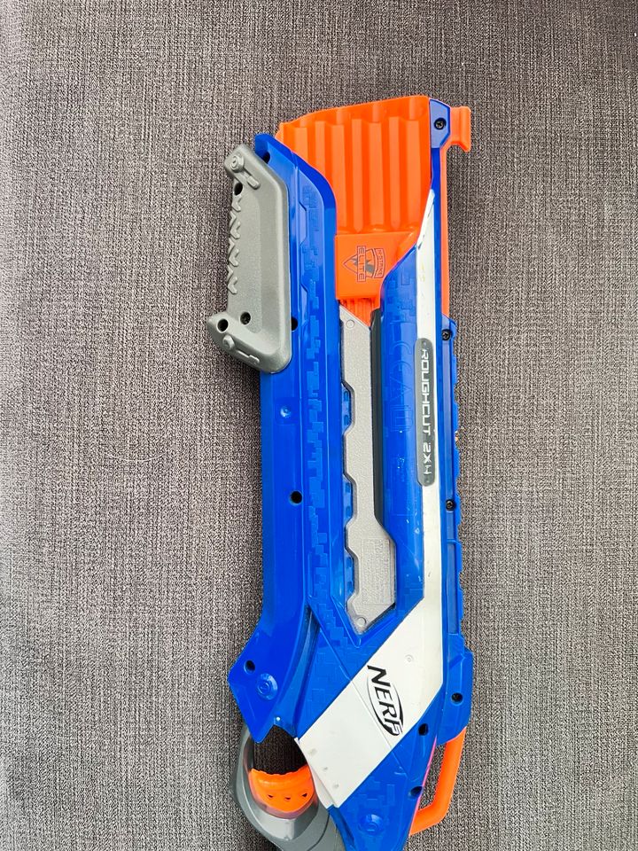 Nerf ROUGHCUT 2x4 in Lübeck