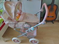 Puppenwagen mit Babypuppe und Kleidung Berlin - Marzahn Vorschau