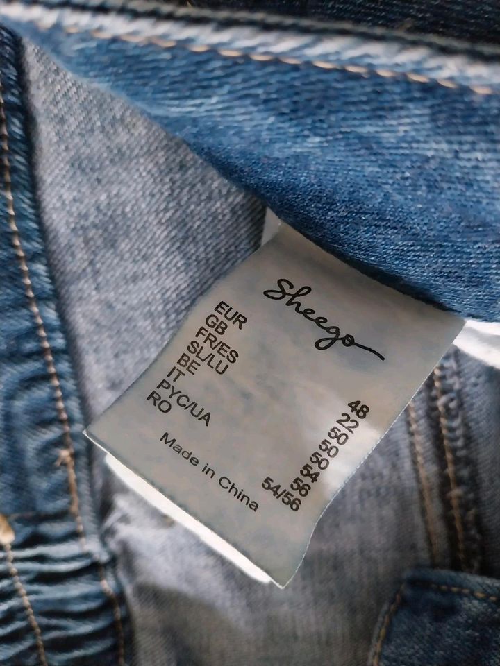 Sheego Jeans Gr. 48 in Frankfurt am Main